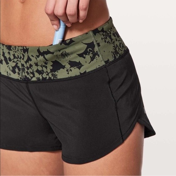 Lululemon Speed Up Short 2.5" Black / Efflorescent Barracks Green Black 2 - Picture 4 of 13